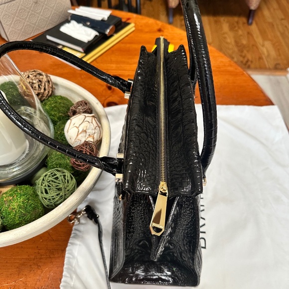 Brahmin Handbag (Like New) - Picture 4 of 5